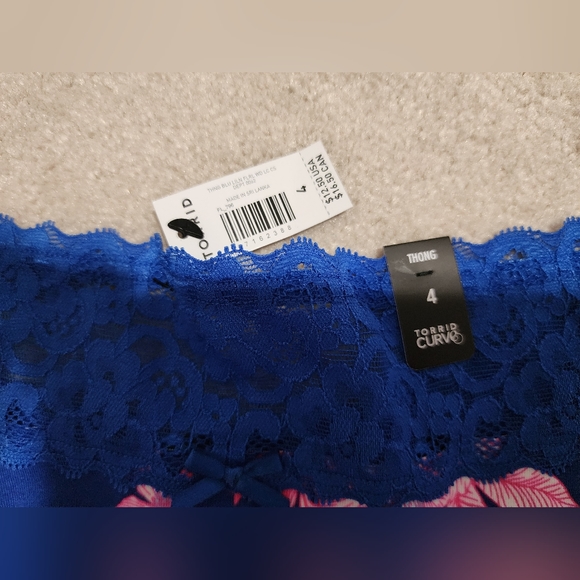 NWT Torrid Cotton Lace Waist Thong sz 4 - Picture 2 of 3
